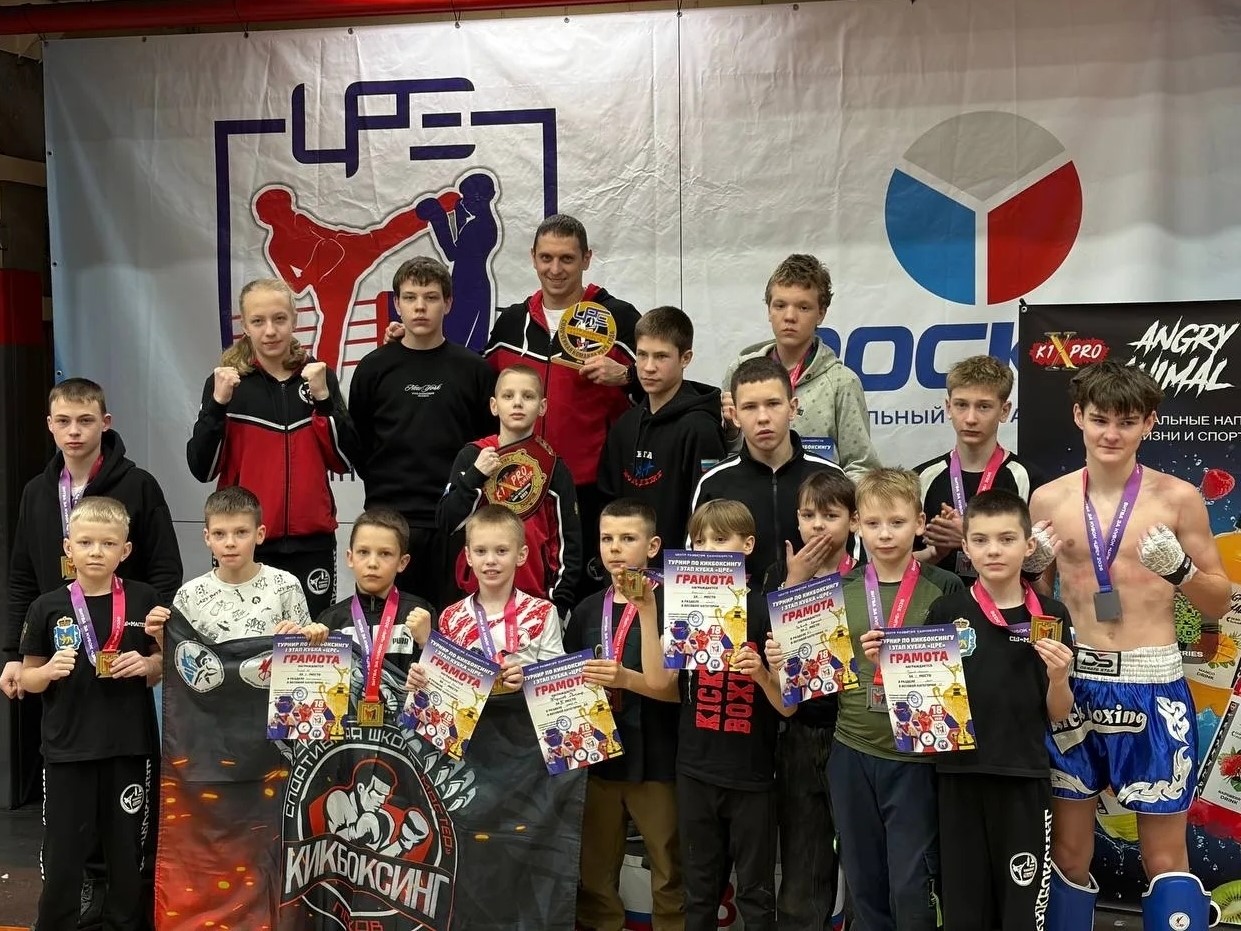 Команда «Мастера» удостоена кубка за самую сплоченную команду.