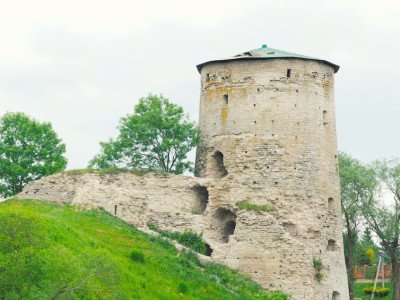 Гремячая башня.